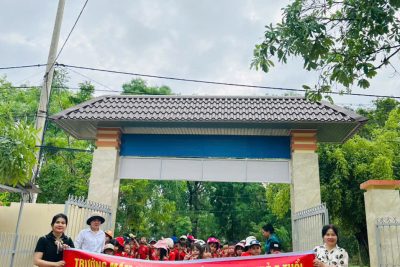 Sáng ngày 12 tháng 5, Trường MN Ea Rốk phối kết hợp trường Tiểu học Ea Rốk tổ chúc cho các cháu khối lá hoạt động trãi nghiệm, tham quan trường tiểu học. Một hoạt động vô cùng ý nghĩa và thiết thực